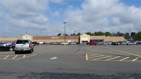 Walmart texarkana ar - 133 Arkansas Blvd. Texarkana, AR 71854. CLOSED NOW. From Business: With a presence in Texarkana, Ark., Wal-Mart Supercenter is a 24-hour department store. It features bakery items, deli and frozen foods, and meat and dairy…. 4. Walmart - Vision Center. Optical Goods Contact Lenses Optometrists. Website. 